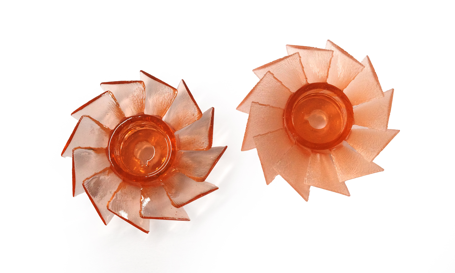 SLA-3D-Printed-Clear-High-temp-Resin-100℃-Impellers-Miniatures_FacFox-1