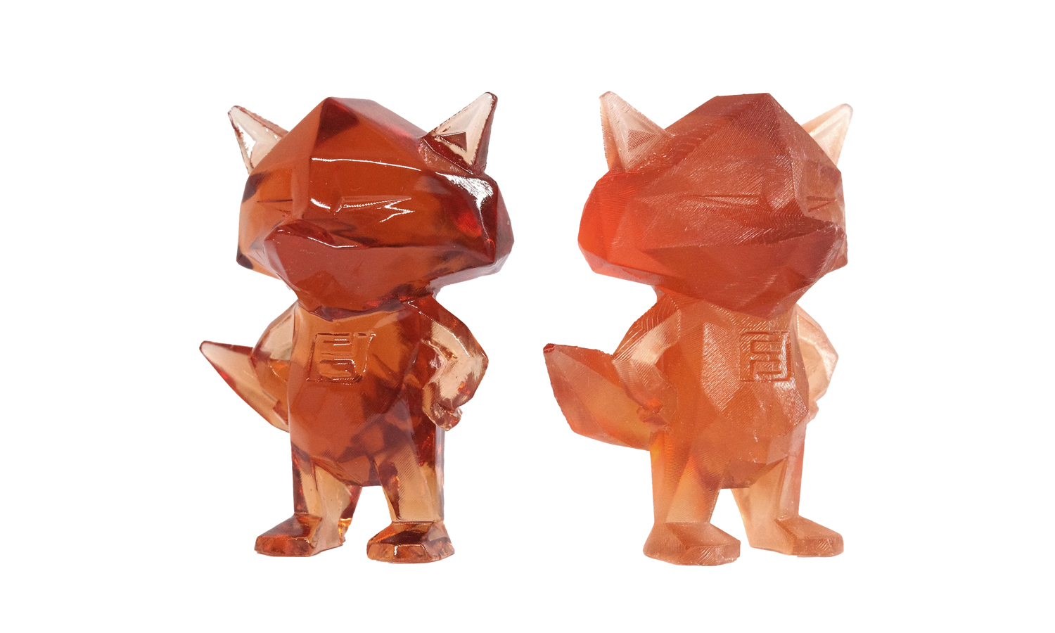 SLA-3D-Printed-Clear-High-temp-Resin-100℃-Mascot-Fox_FacFox-1