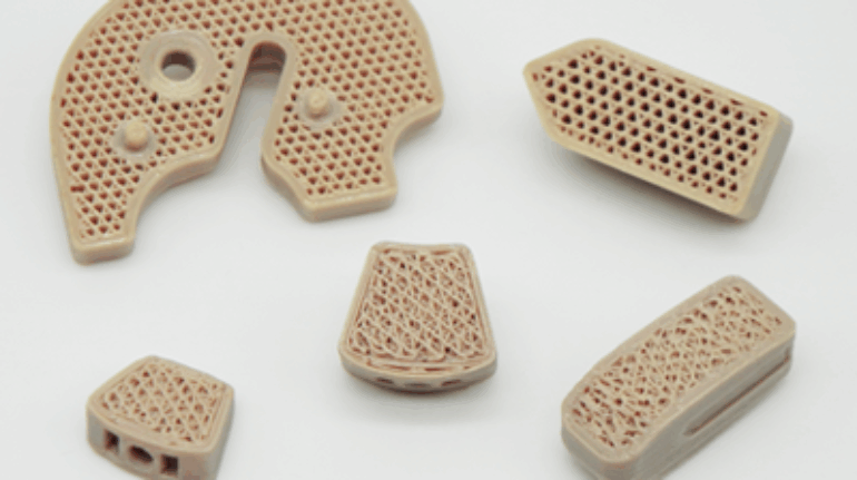 FossiLabs Offers Enhanced PEEK Medical Devices with 3D Printed Porous Bone-like Structures