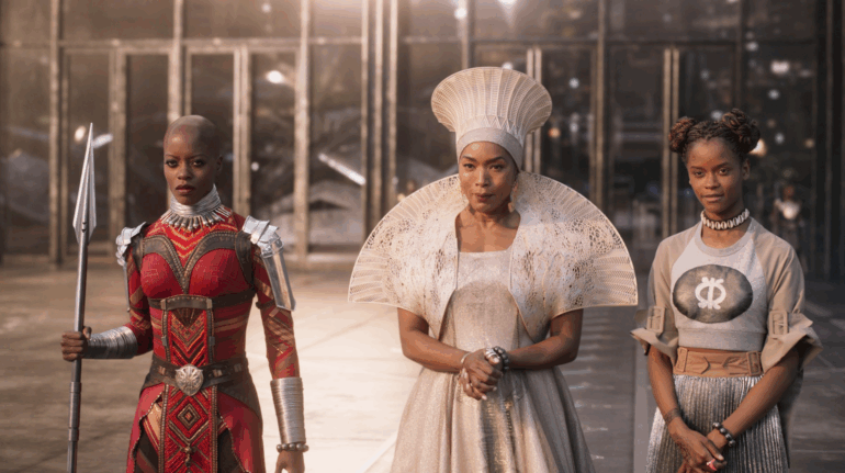 Pasted into Beyond CGI, 3D Printed Props are also Essential in Film Industry