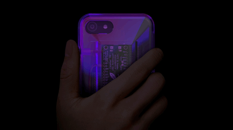 Dougie Mann Designed a 3D Printed Smartphone Keyboard for the Blind