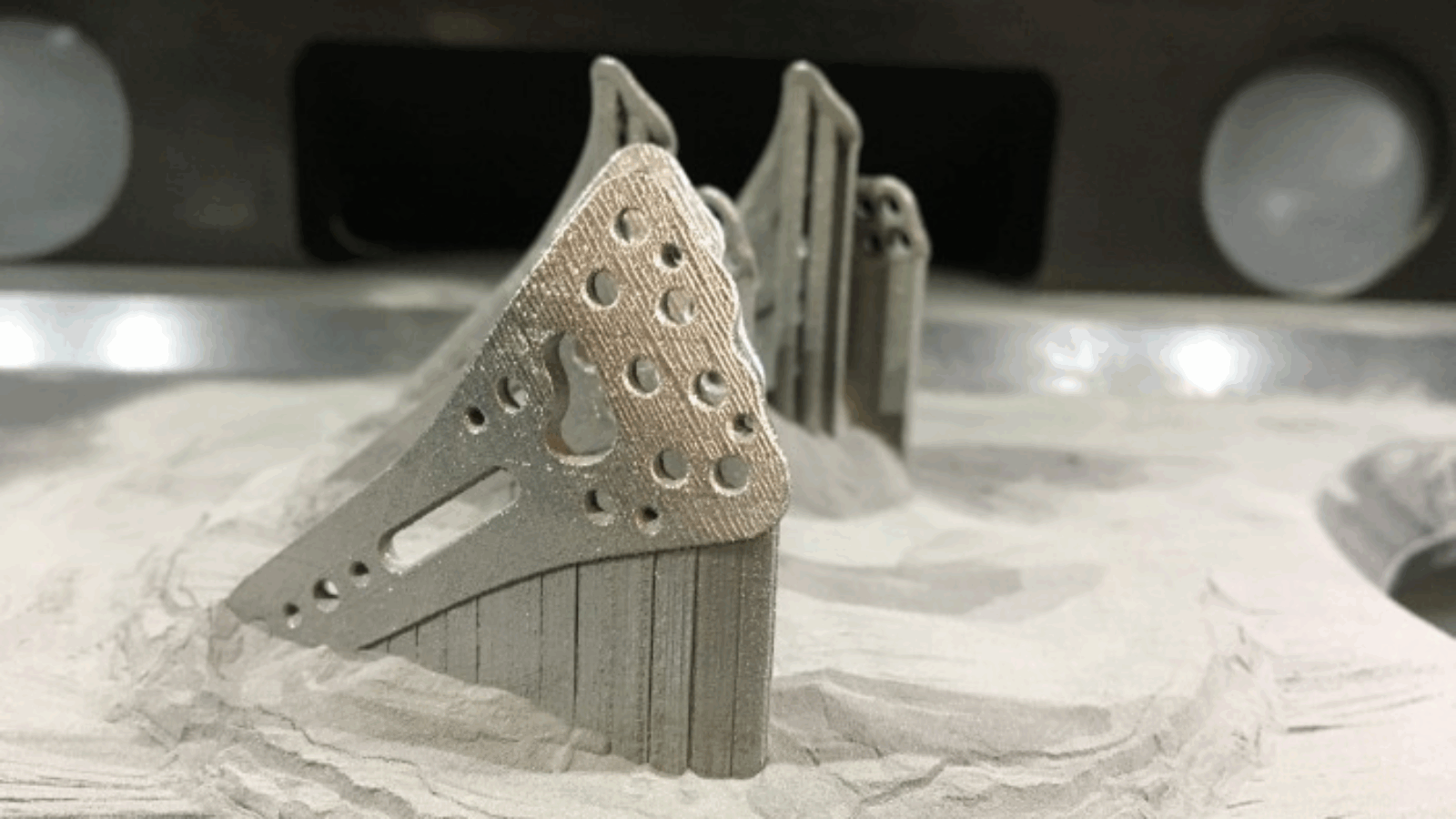 Heraeus and University of Graz Partner to 3D Print Amorphous Metal Medical Devices