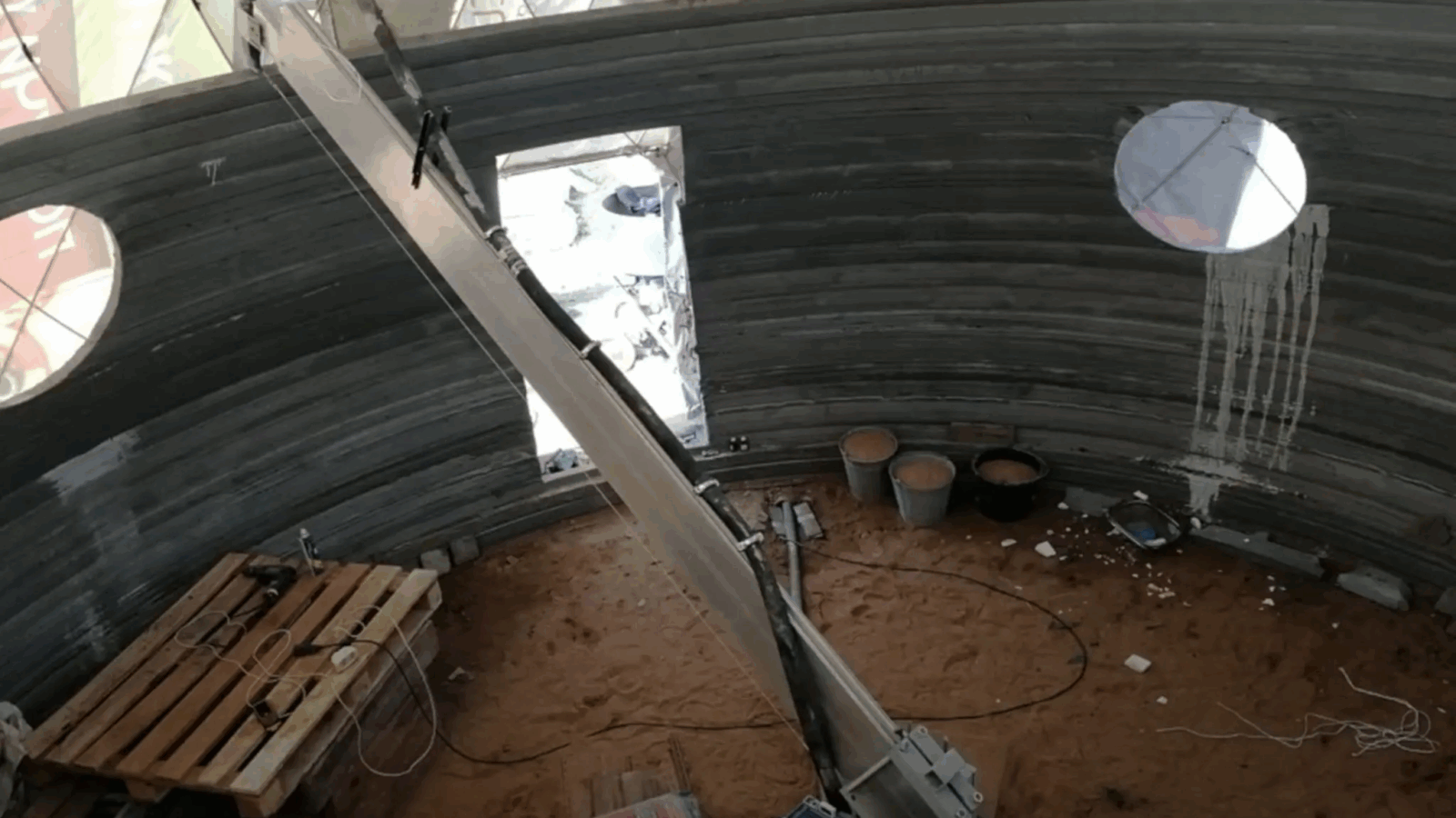 Pasted into Printed Dome 3D Prints Habitable Cement Domes