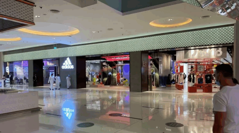 Proto21 3D Prints 32-meter Long Modular Facade for Adidas Flagship Store in Dubai