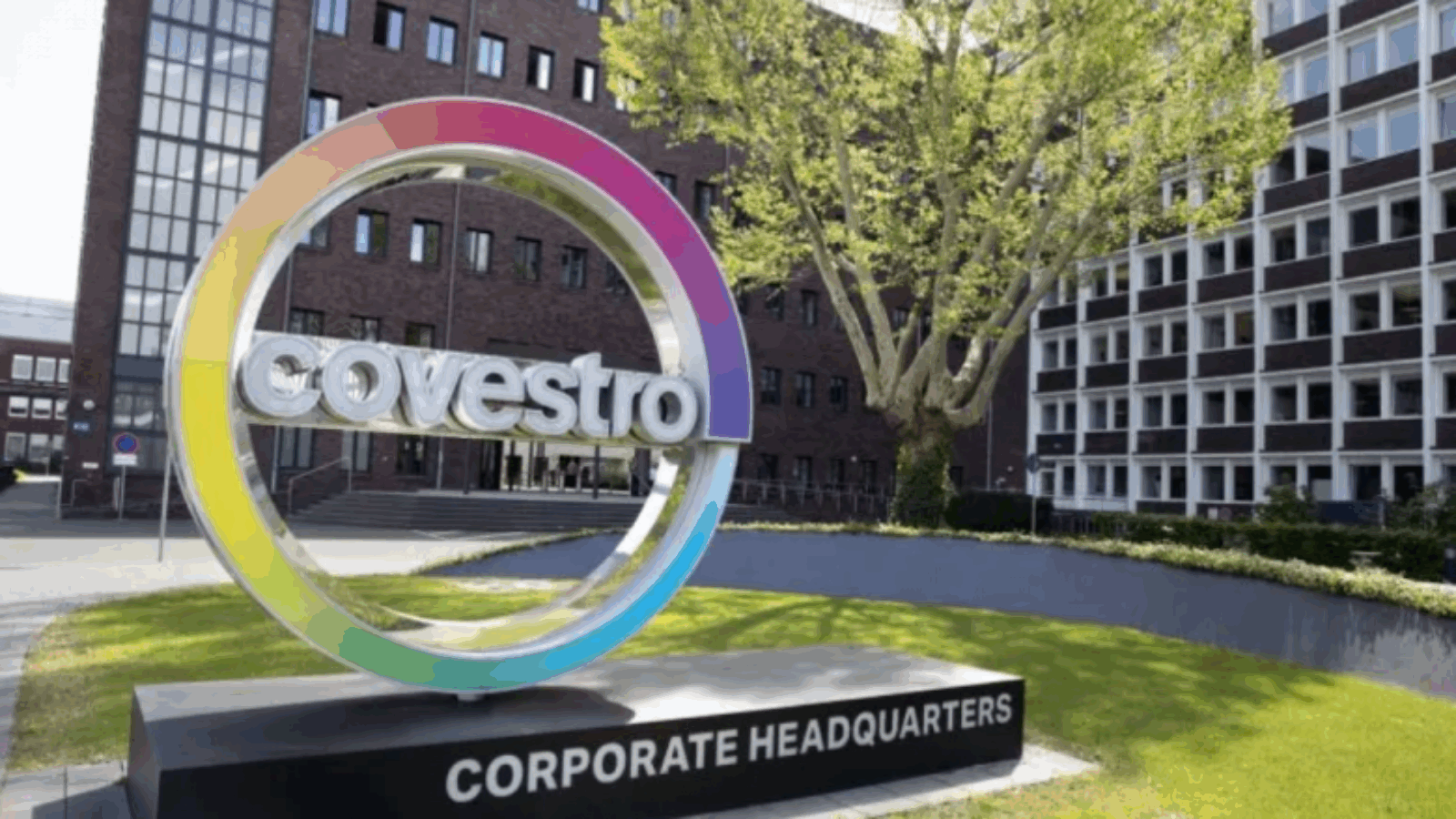 Covestro and GeBioM Expand Their Cooperation for Orthopedic Footwear