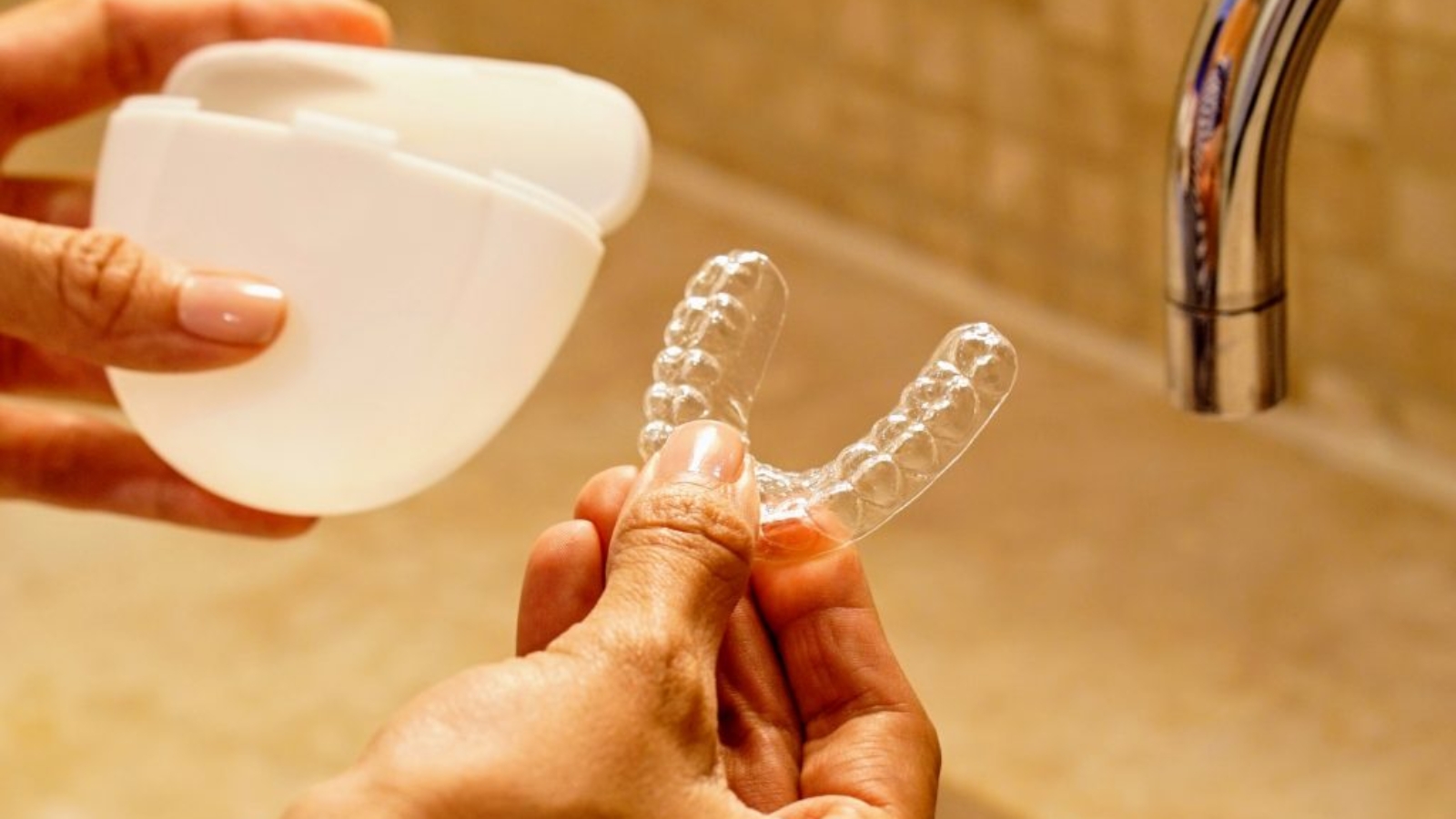 Carbon and Candid Partner to 3D Print Highly-Customized Clear Dental Aligners