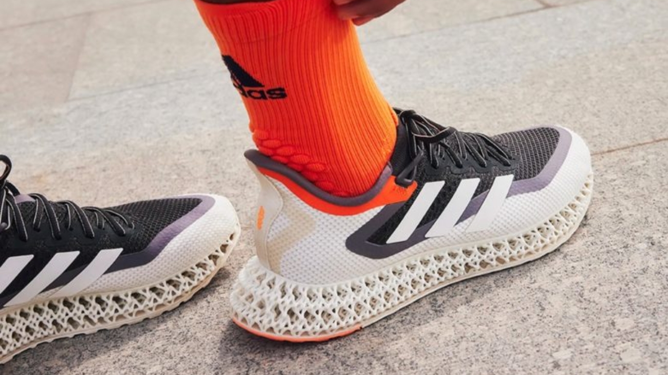 inferencia ambición El actual Adidas unveils the new 4DFWD forward motion running shoe Consumer Products  - FacFox News