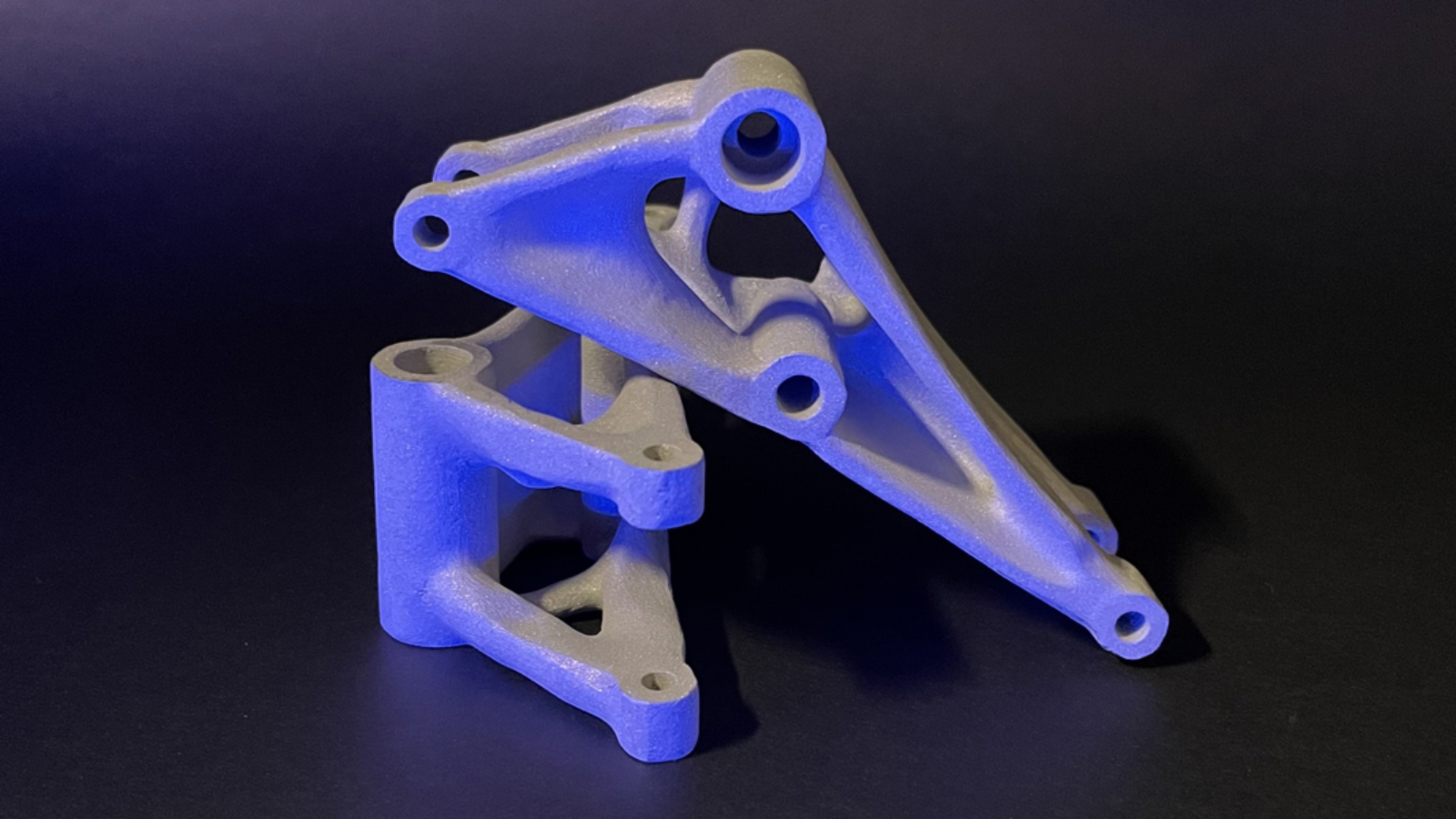 FacFox Helps UTFR Formula SAE Racing Team Achieve Podium Finish with 3D-Printed Bellcranks
