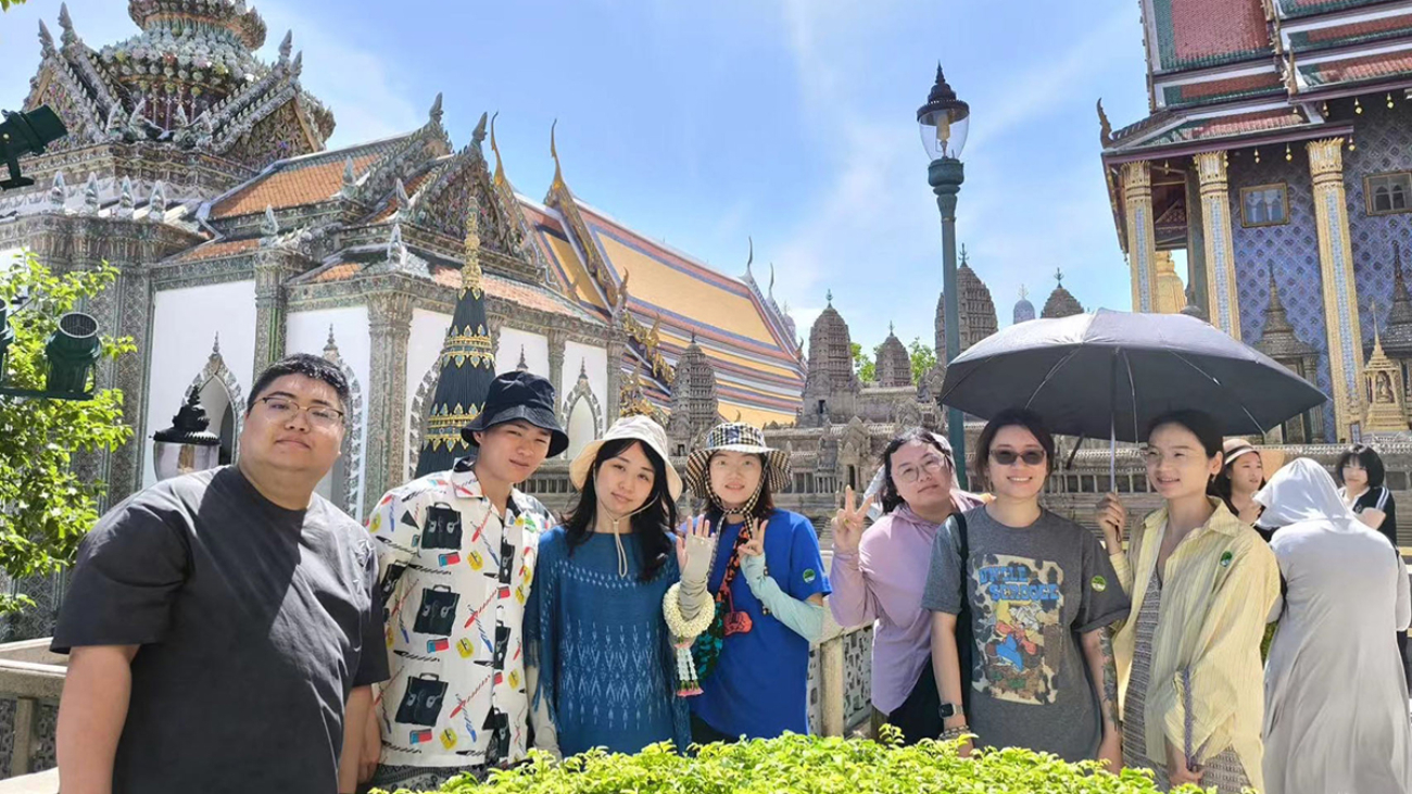 FacFox's team building travel in Thailand (4)