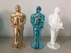 SLA 3D Printed Figurine of Doctors Who Devoted in The COVID-19