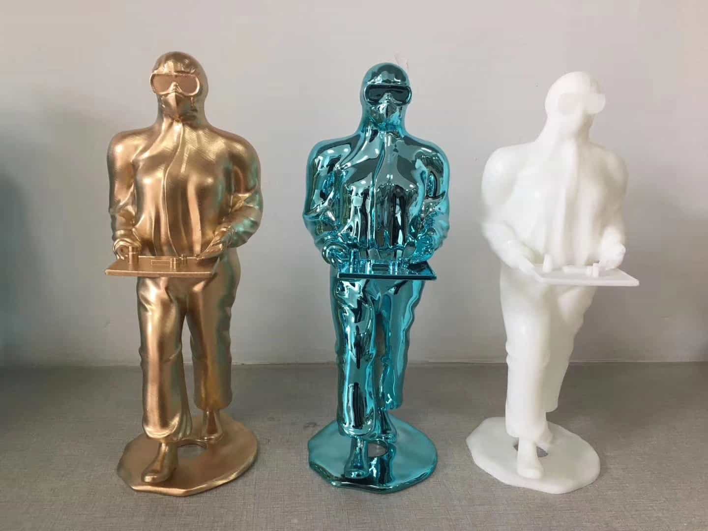 SLA 3D Printed Figurine of Doctors Who Devoted in The COVID-19 - FacFox