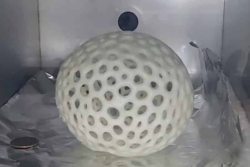 Expandable Foam Supersizes 3D Printed Objects