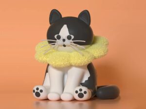 Make a Cartoon Statue of Bicolor Cat with Nomad Sculpt and SLA 3D Printing