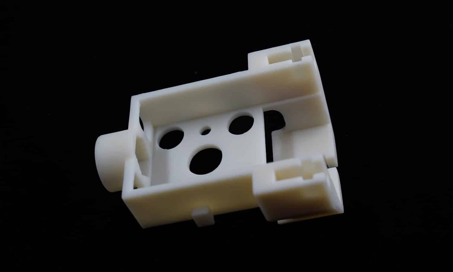 SLA 3D Printed High-temperature Resin 270℃ Sample Part - FacFox
