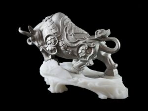 DMLS 3D Printed Tungsten Lucky Bull Statue Desktop Decoration