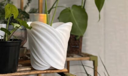 FDM 3D Printed Flowerpot Inspired by Van Cleef & Arpels