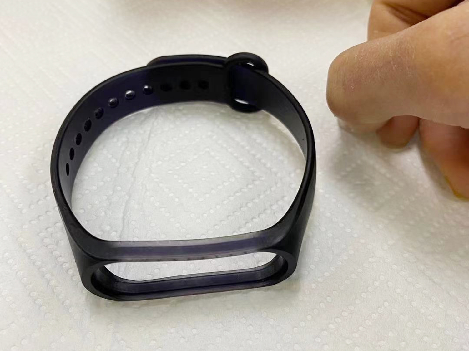 SLS 3D Printed TPU Wristband Model of Smart Watch - FacFox